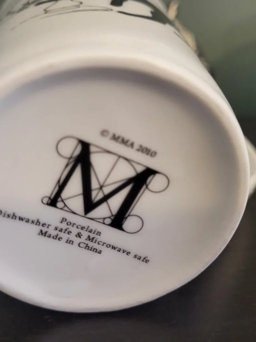 MMA Cat Fishbowl Ceramic Mug METROPOLITAN ART MUSEUM 2010 Coffee Tea cup